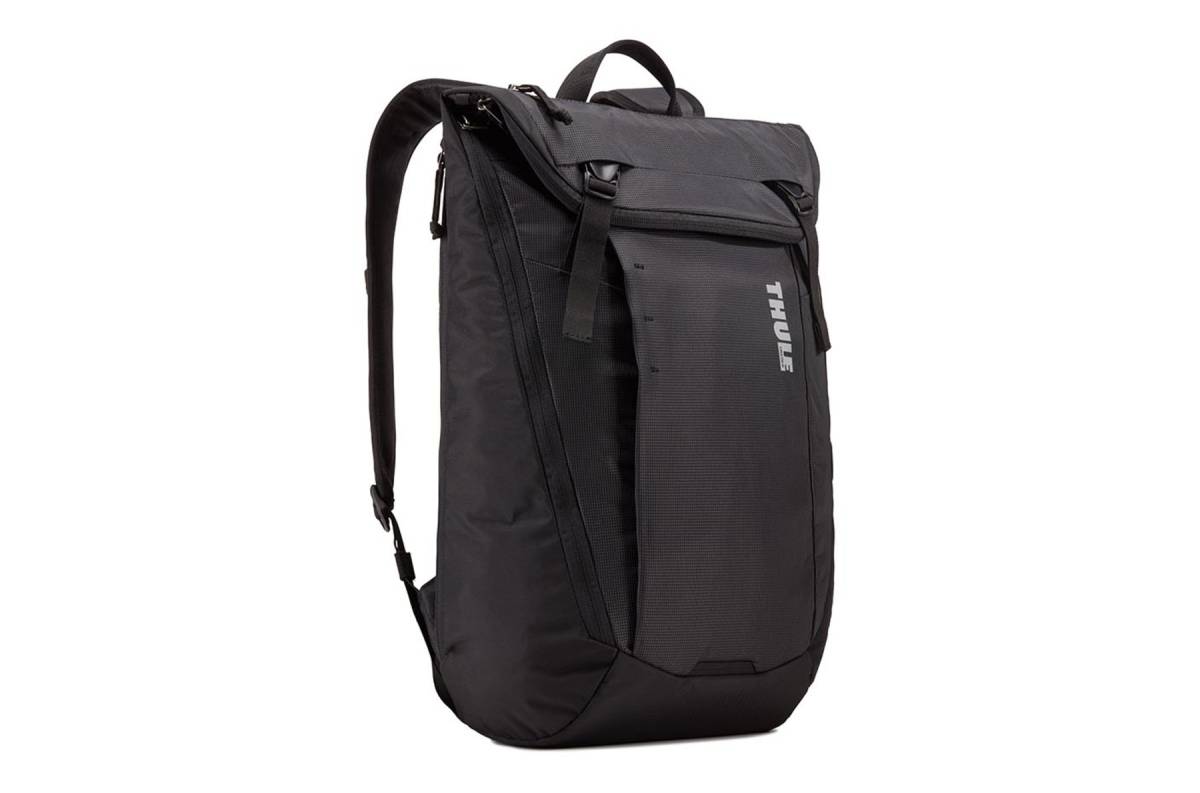 Thule store photo backpack