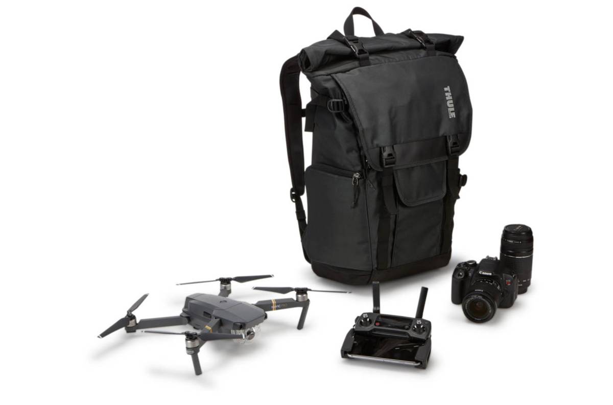 Thule dslr store rolltop backpack