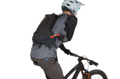 Thule - Mochila de hidratación Thule Rail 8L Negra - Image 9