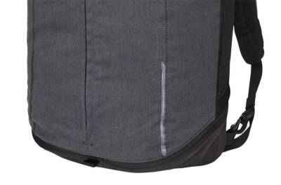 Thule - Thule Vea Backpack 21L - Image 11