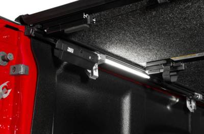 Undercover - Tapa plegable Ultra Flex de 5.7' para Ram 1500 19-24 (Con Rambox) - Image 13