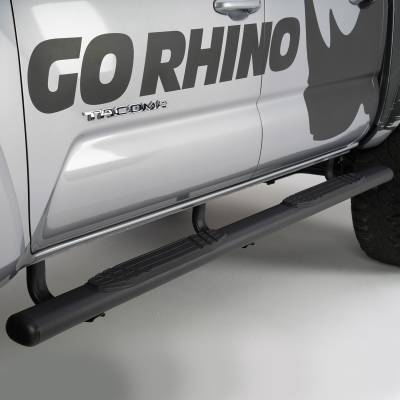 Go Rhino - Estribos Widesider Fusion 4" Ngo Text para Tundra 2022 Dob Cab - Image 5