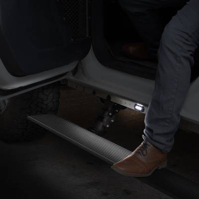 Go Rhino - Estribos electricos GR Pol para Wrangler JL 18-24 (2 Puertas) - Image 3