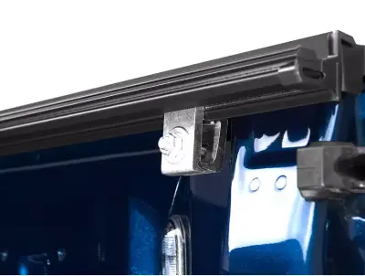 BAK Industries - Tapa Plegable FiberMax de 6.10' para Silverado / Sierra 2500 / 3500 Heavy Duty 20-24 - Image 10